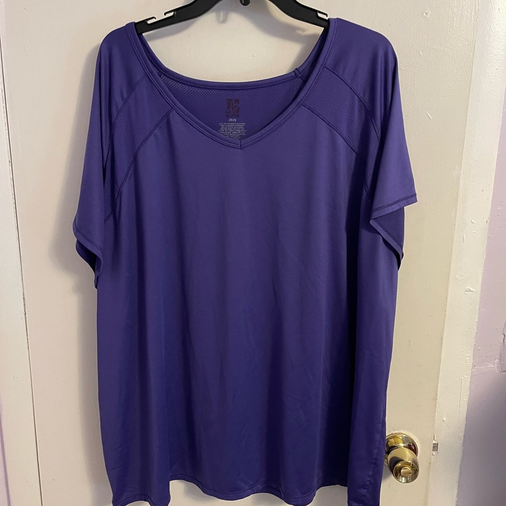 Dark purple work out shirt 26/28